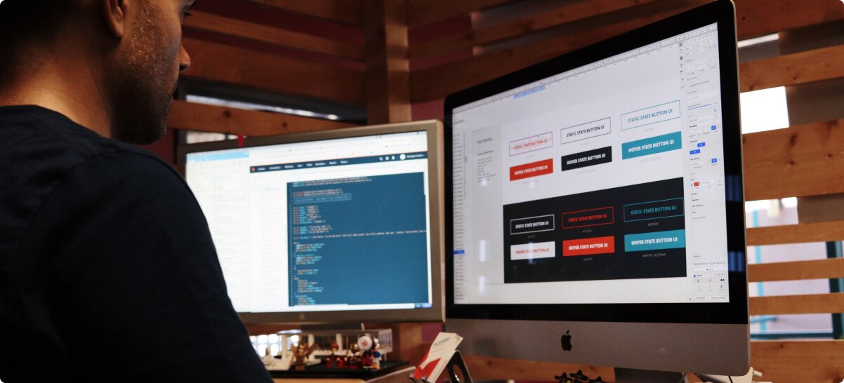 PHP vs. Laravel: A Beginner's Guide to Understanding the Core Differences Between